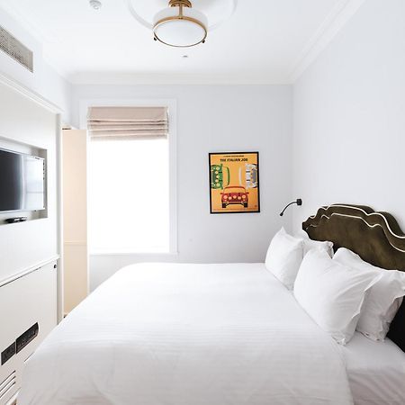 The Adria Hotel London Bagian luar foto
