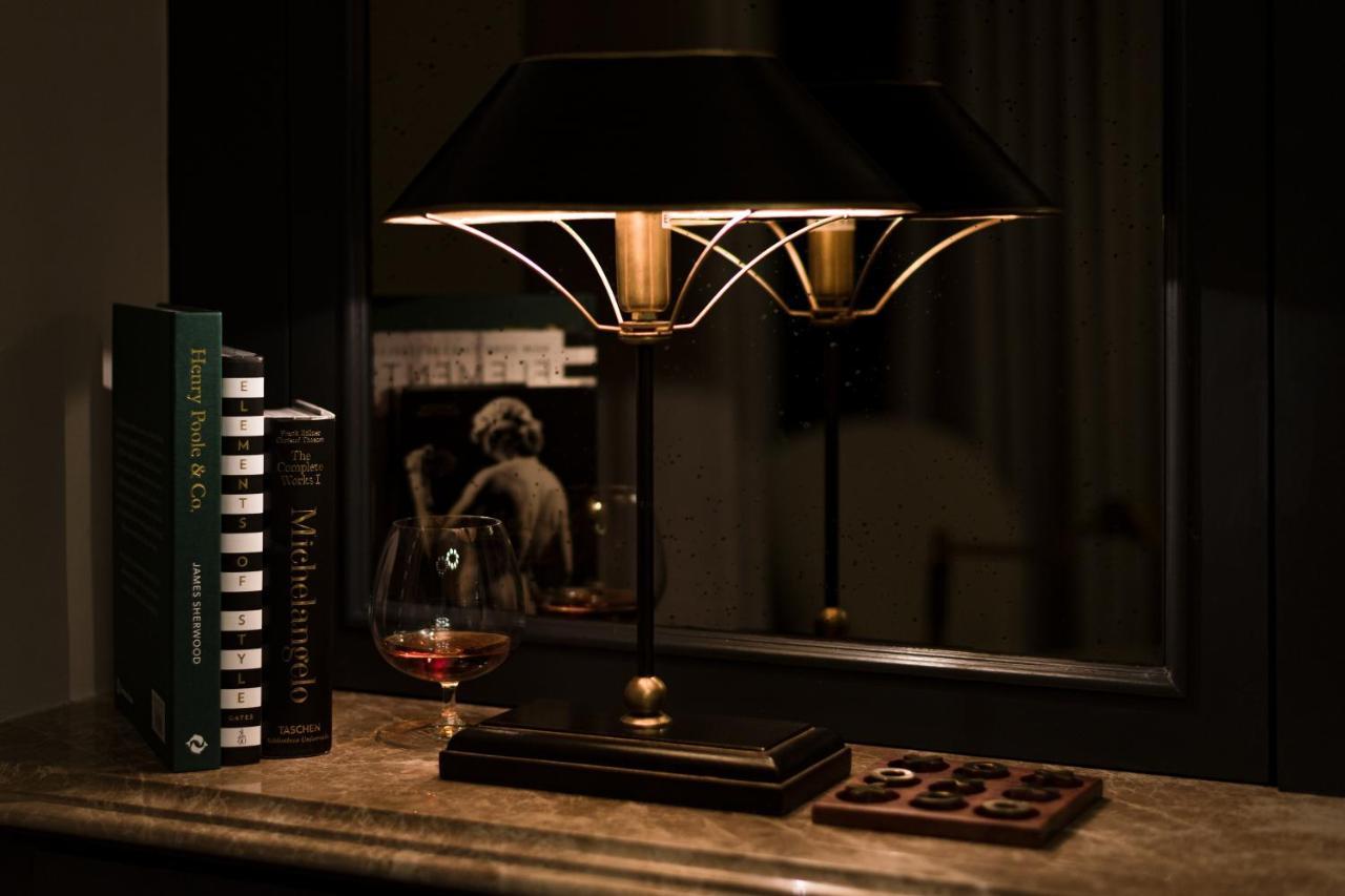 The Adria Hotel London Bagian luar foto