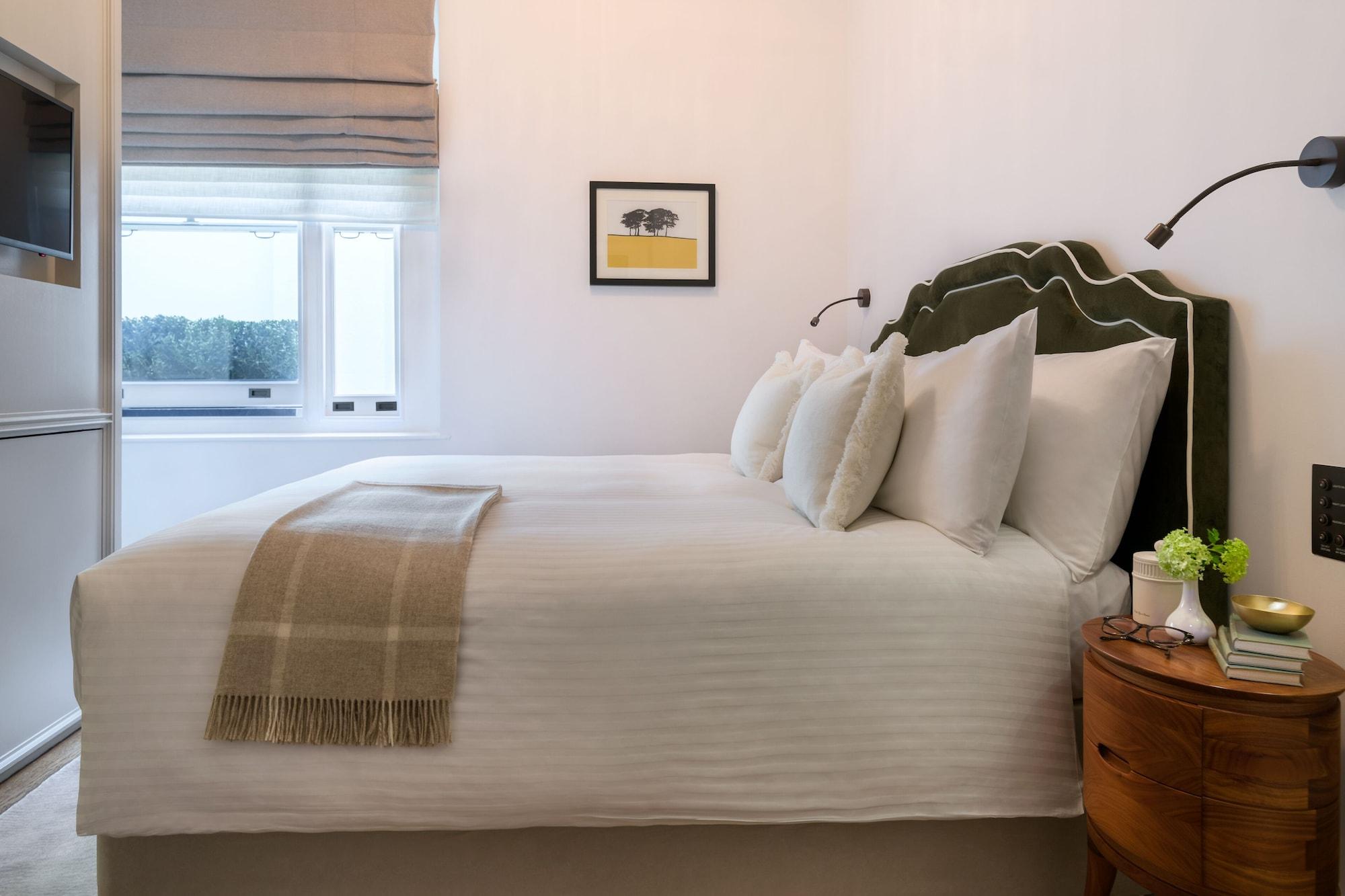The Adria Hotel London Bagian luar foto